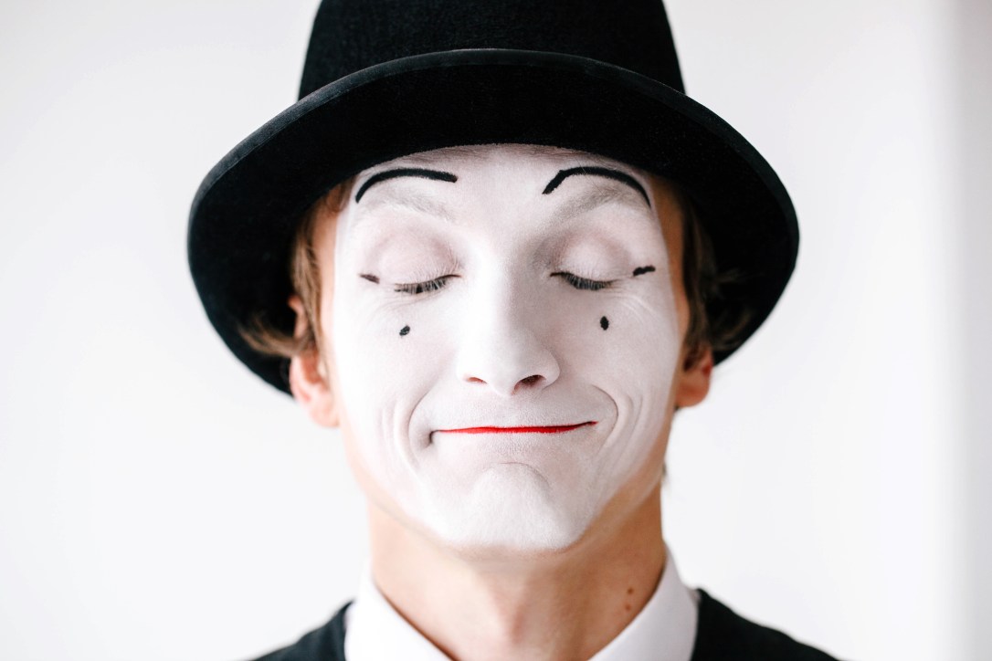 El sueño va sobre el tiempo flotando como un&nbsp;velero